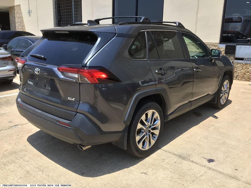used 2019 Toyota RAV4 car, priced at $21,925
