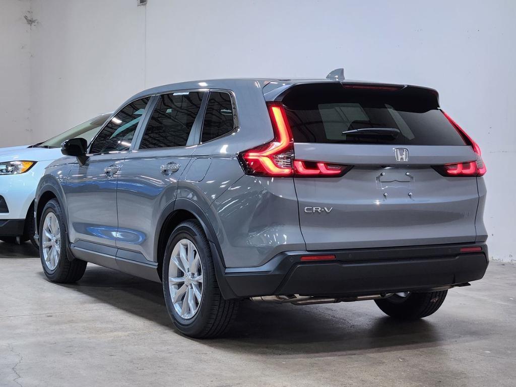 used 2025 Honda CR-V car, priced at $36,886