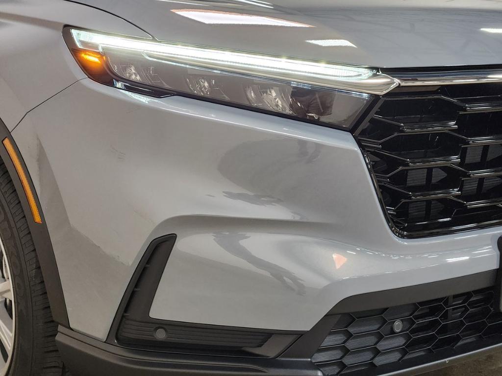 used 2025 Honda CR-V car, priced at $36,886
