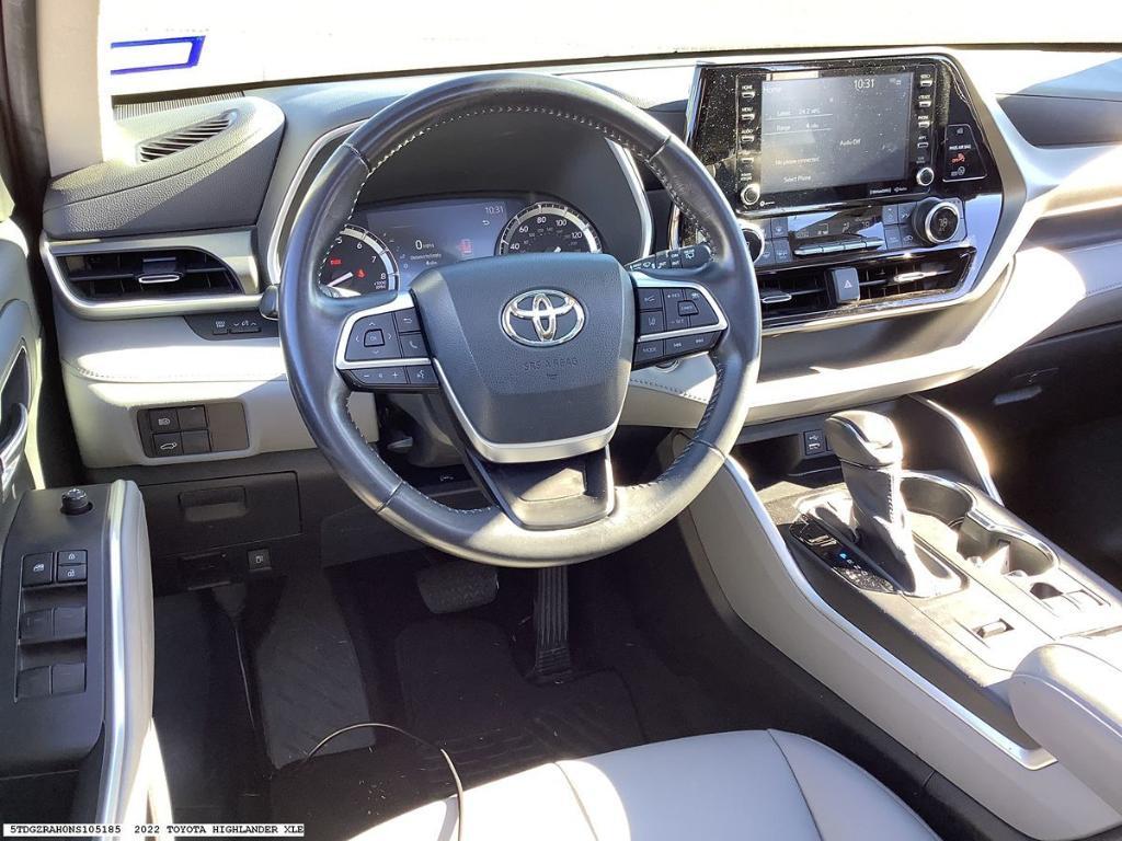 used 2022 Toyota Highlander car, priced at $34,860