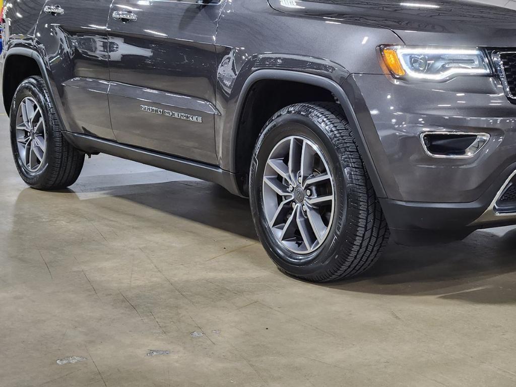 used 2020 Jeep Grand Cherokee car, priced at $25,657