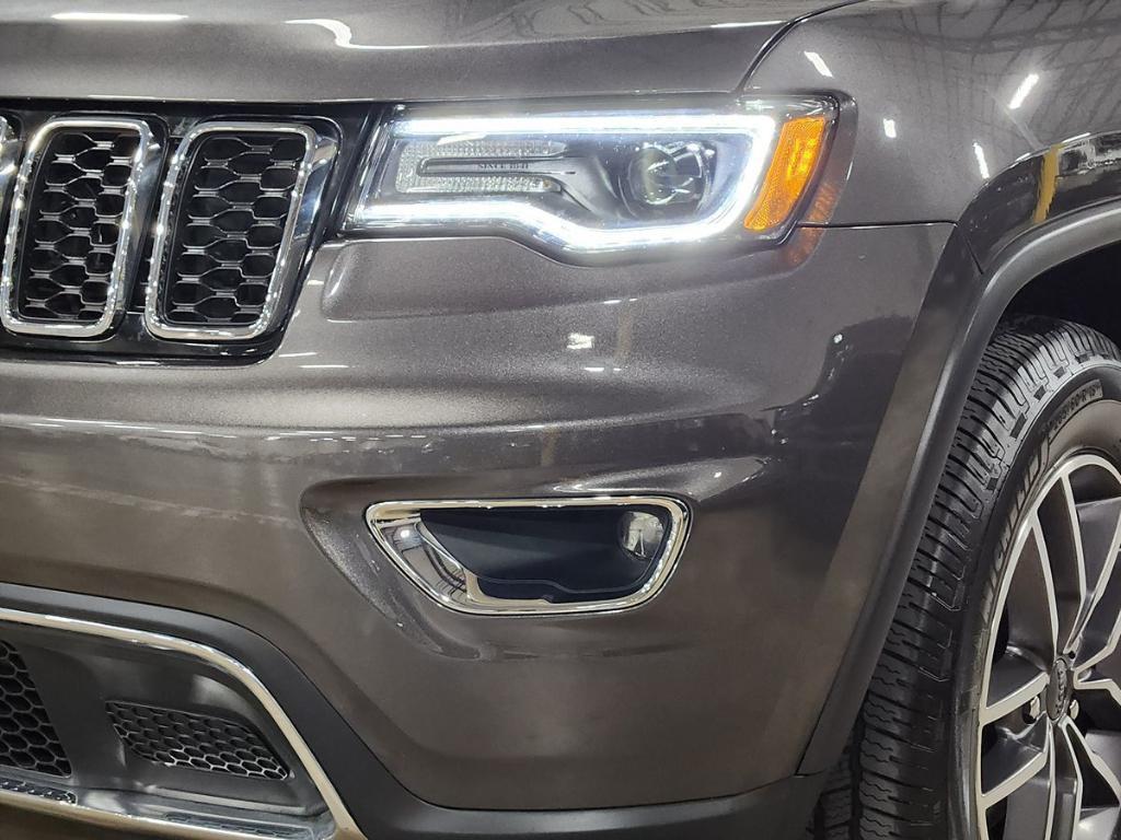 used 2020 Jeep Grand Cherokee car, priced at $25,657