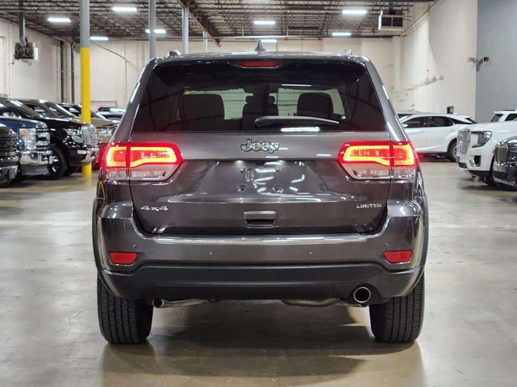 used 2020 Jeep Grand Cherokee car, priced at $25,657