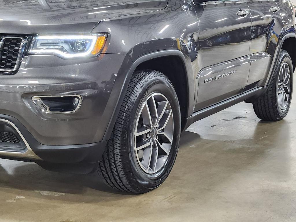 used 2020 Jeep Grand Cherokee car, priced at $25,657