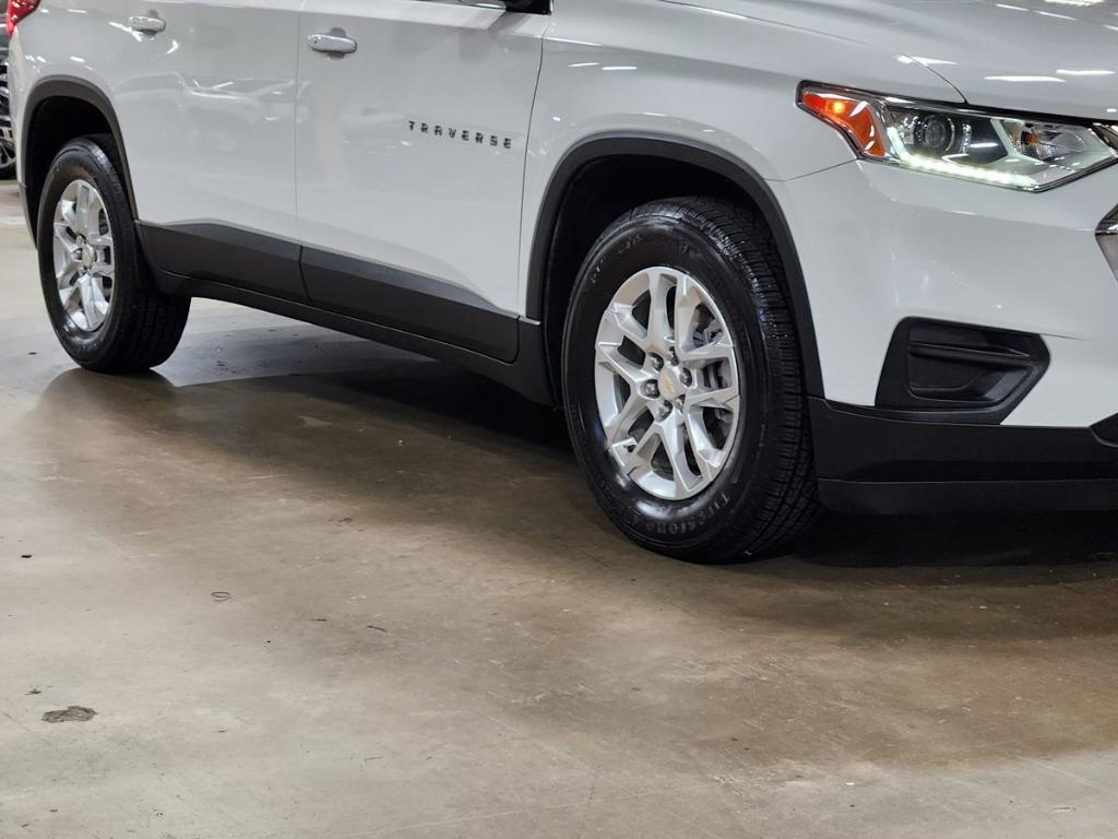 used 2020 Chevrolet Traverse car, priced at $24,899