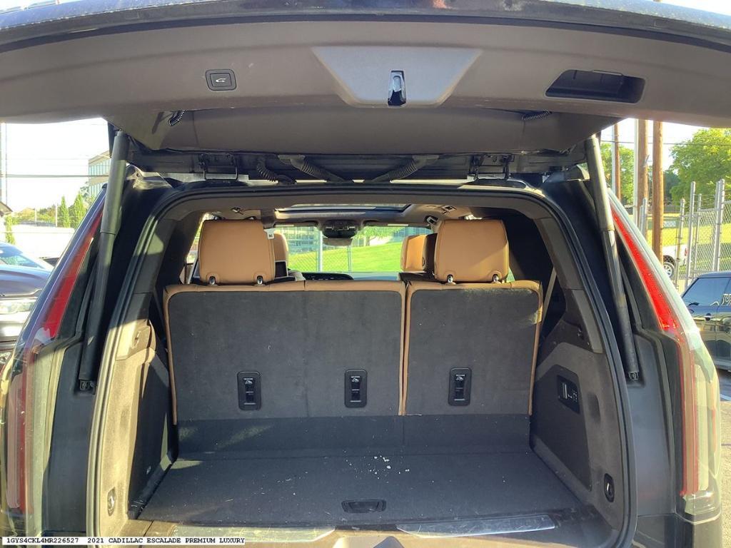used 2021 Cadillac Escalade car, priced at $50,625