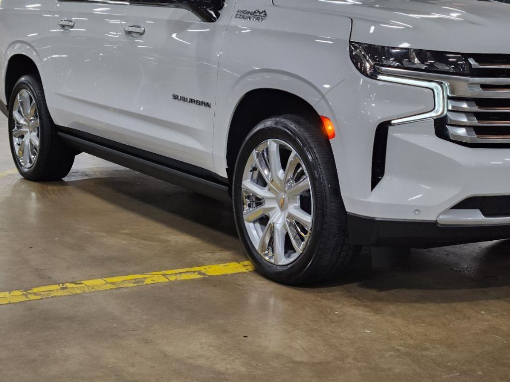 used 2023 Chevrolet Suburban car, priced at $63,115