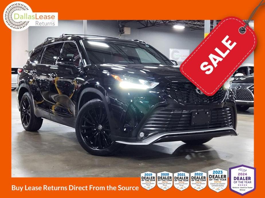 used 2023 Toyota Highlander car, priced at $41,190