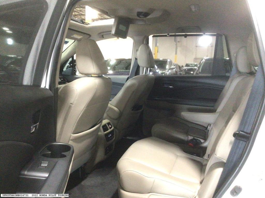 used 2022 Honda Pilot car, priced at $35,402