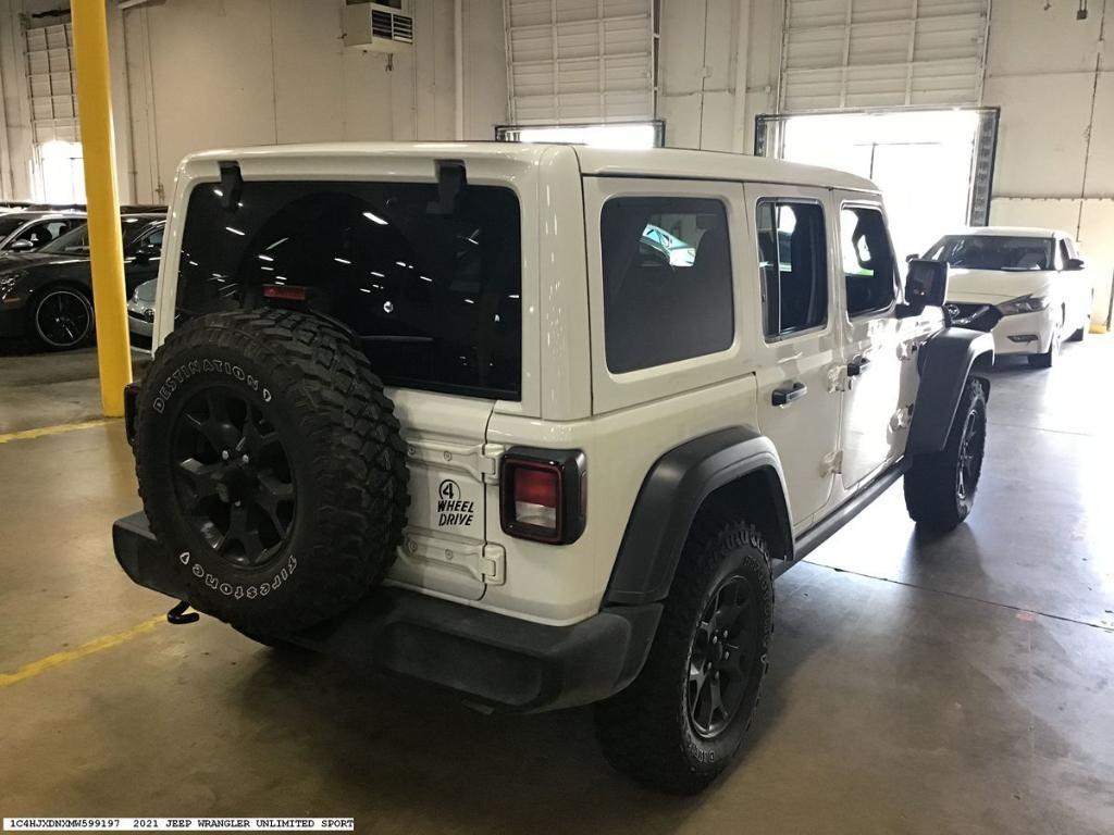used 2021 Jeep Wrangler Unlimited car, priced at $35,212