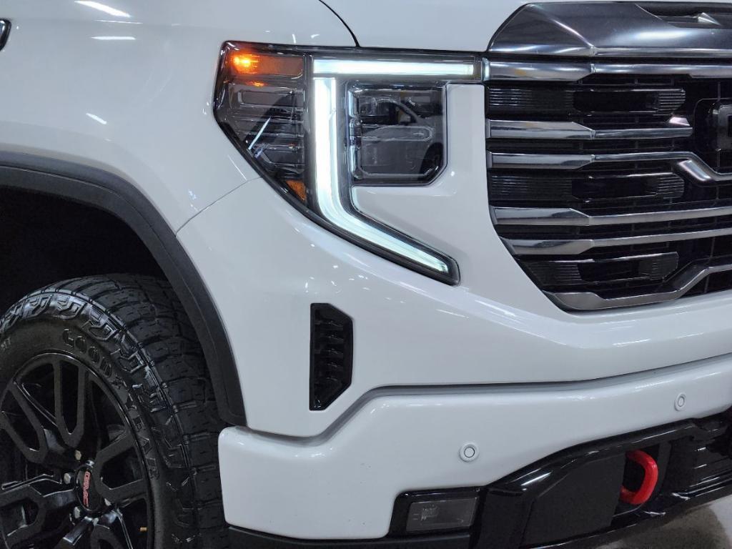 used 2024 GMC Sierra 1500 car, priced at $55,212