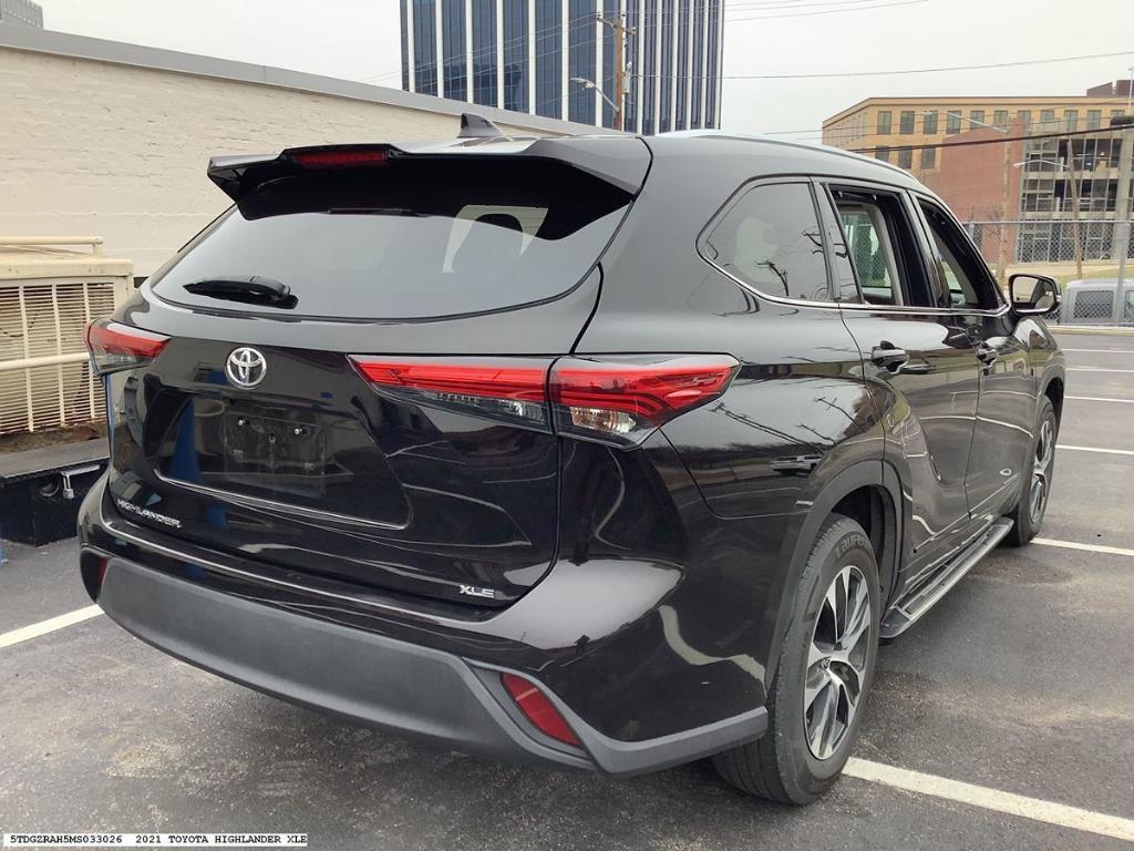 used 2021 Toyota Highlander car, priced at $32,950