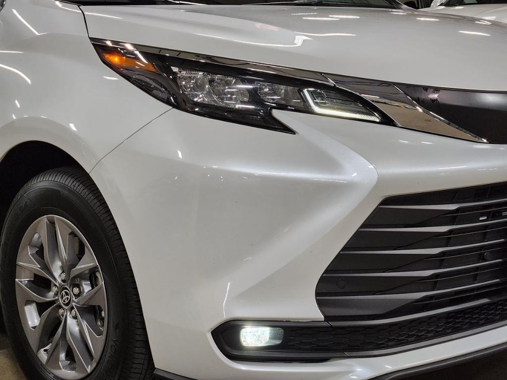 used 2025 Toyota Sienna car, priced at $50,235