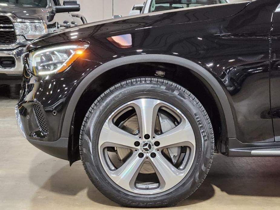 used 2021 Mercedes-Benz GLC 300 car, priced at $38,190