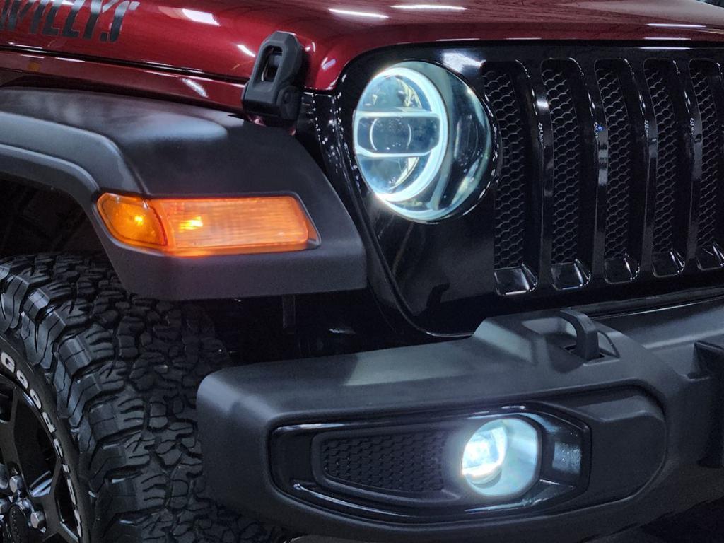 used 2021 Jeep Wrangler Unlimited car, priced at $31,612