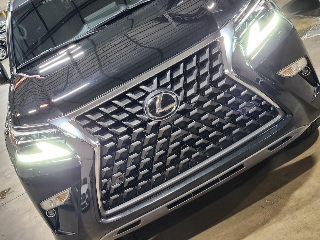 used 2022 Lexus GX 460 car, priced at $55,780