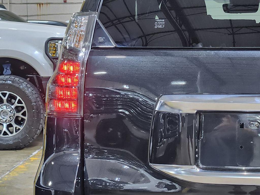 used 2022 Lexus GX 460 car, priced at $55,780