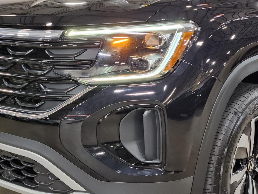 used 2024 Volkswagen Atlas Cross Sport car, priced at $30,905