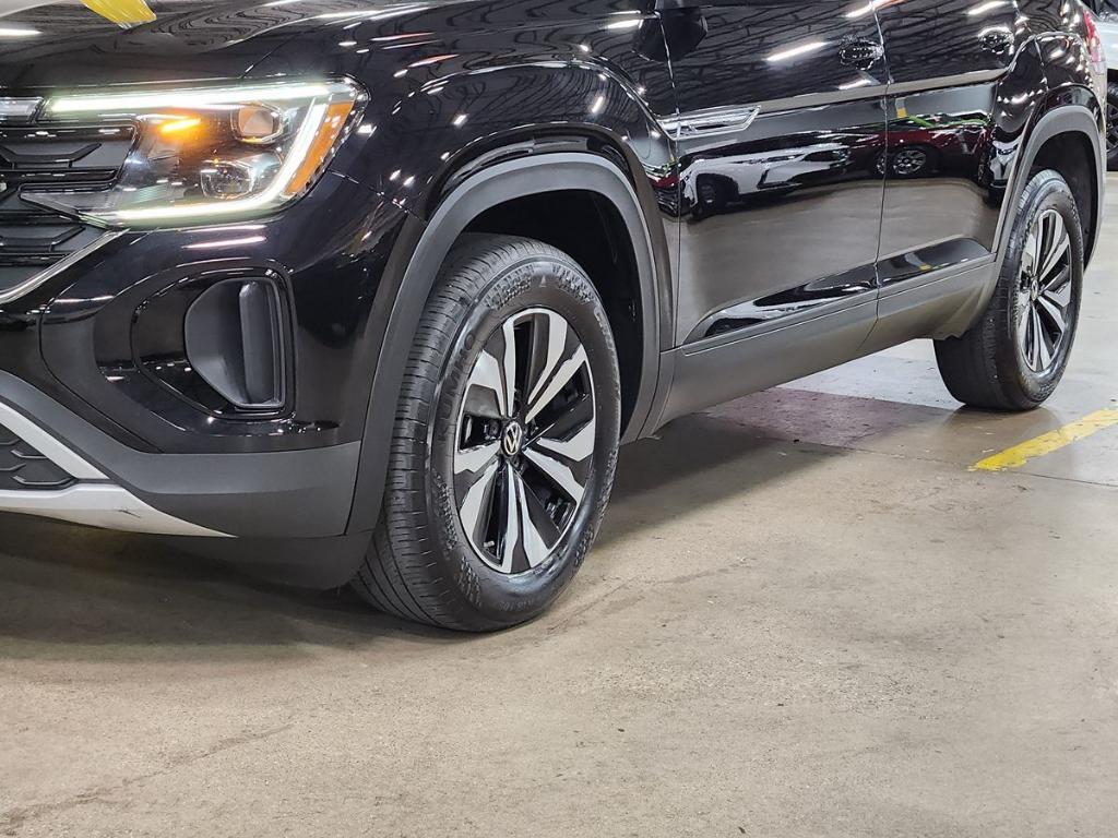 used 2024 Volkswagen Atlas Cross Sport car, priced at $30,905
