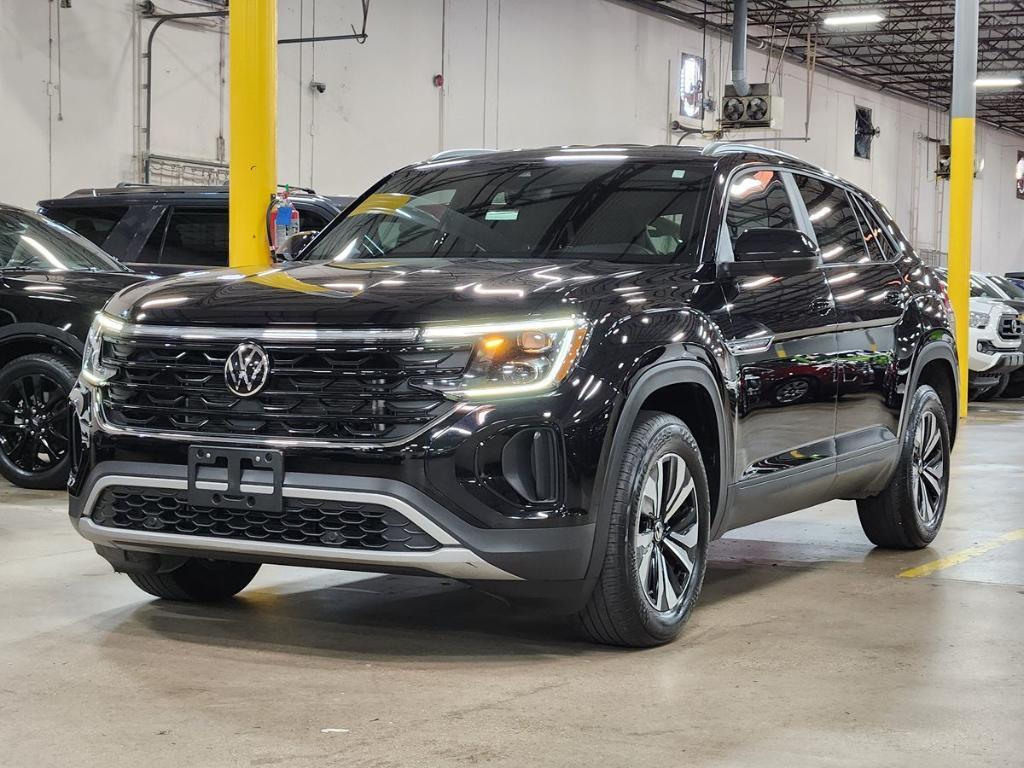 used 2024 Volkswagen Atlas Cross Sport car, priced at $30,905