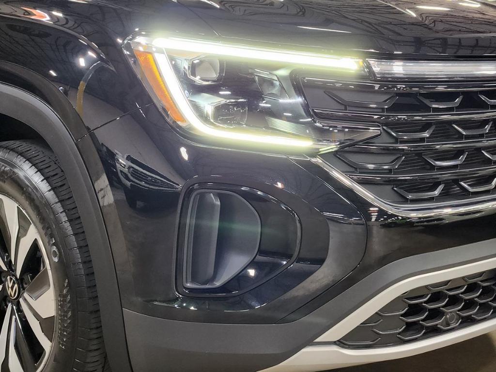 used 2024 Volkswagen Atlas Cross Sport car, priced at $30,905