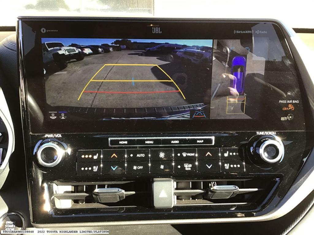 used 2022 Toyota Highlander car, priced at $35,109