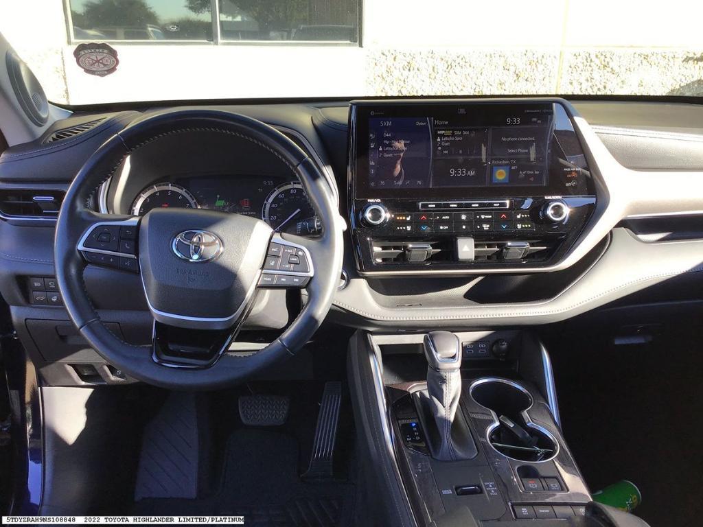 used 2022 Toyota Highlander car, priced at $35,109