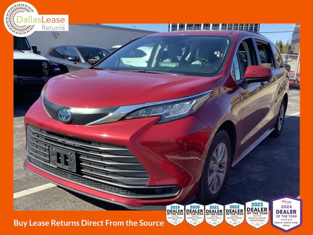 used 2022 Toyota Sienna car, priced at $40,123