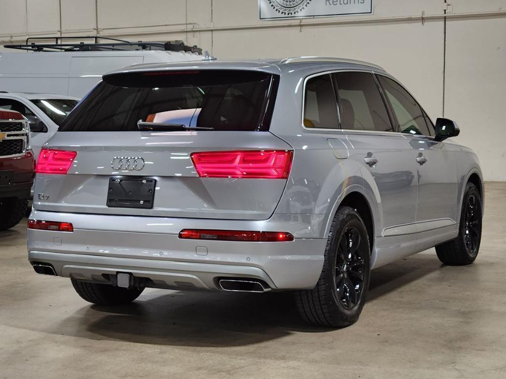 used 2019 Audi Q7 car, priced at $15,651