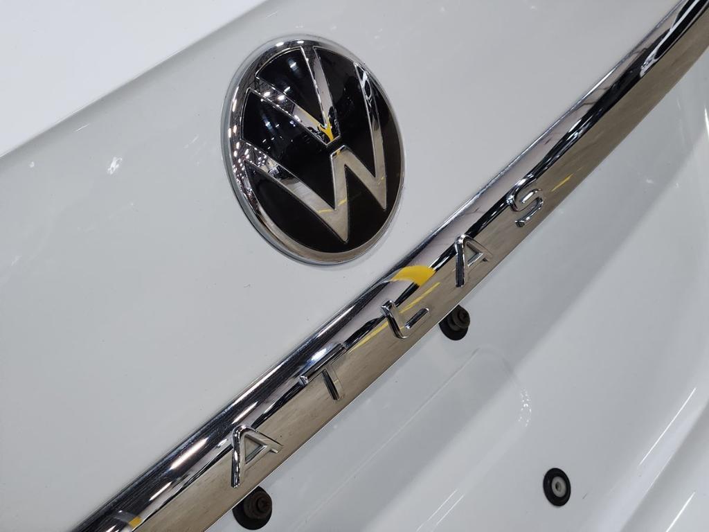 used 2021 Volkswagen Atlas Cross Sport car, priced at $23,728