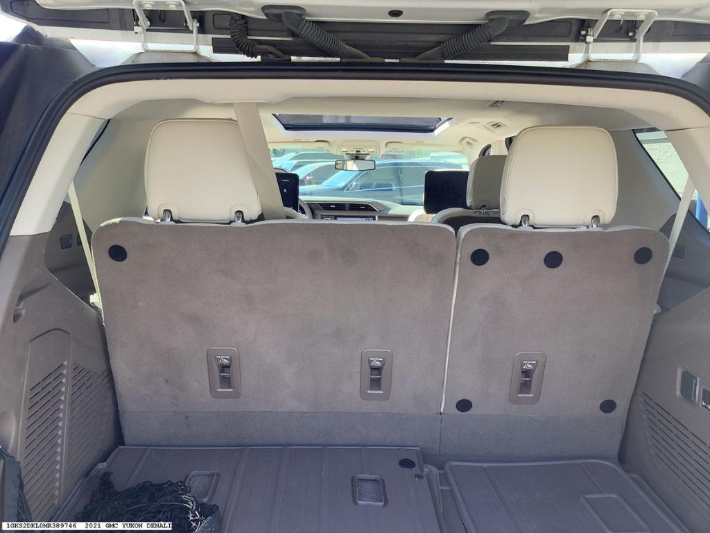 used 2021 GMC Yukon car, priced at $58,955