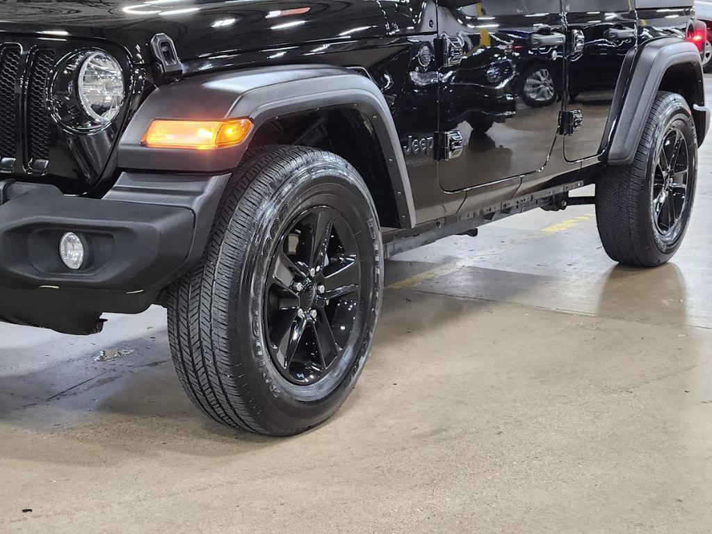 used 2022 Jeep Wrangler Unlimited car, priced at $31,411
