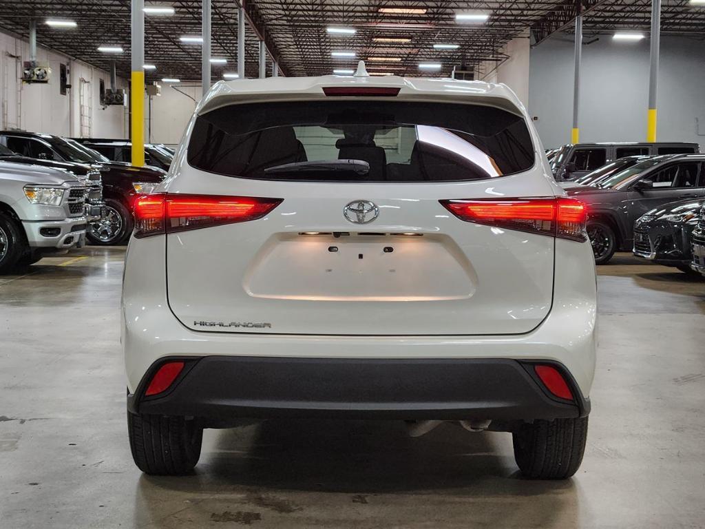 used 2020 Toyota Highlander car, priced at $30,584