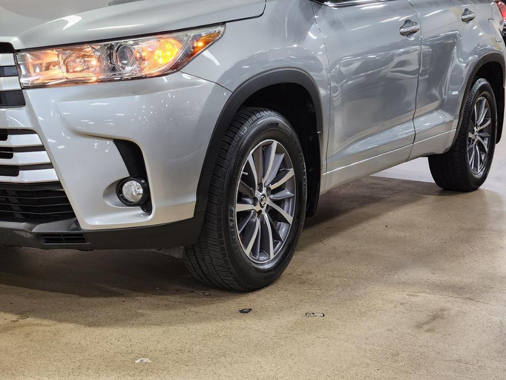 used 2018 Toyota Highlander car, priced at $23,175