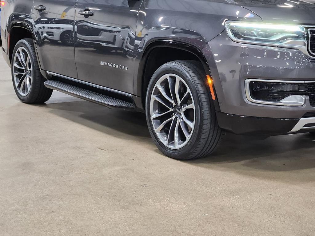 used 2022 Jeep Wagoneer car, priced at $37,452