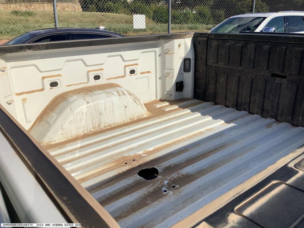 used 2023 GMC Sierra 1500 car, priced at $33,225