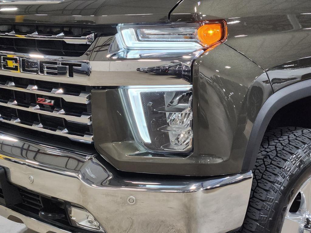 used 2022 Chevrolet Silverado 2500 car, priced at $53,904