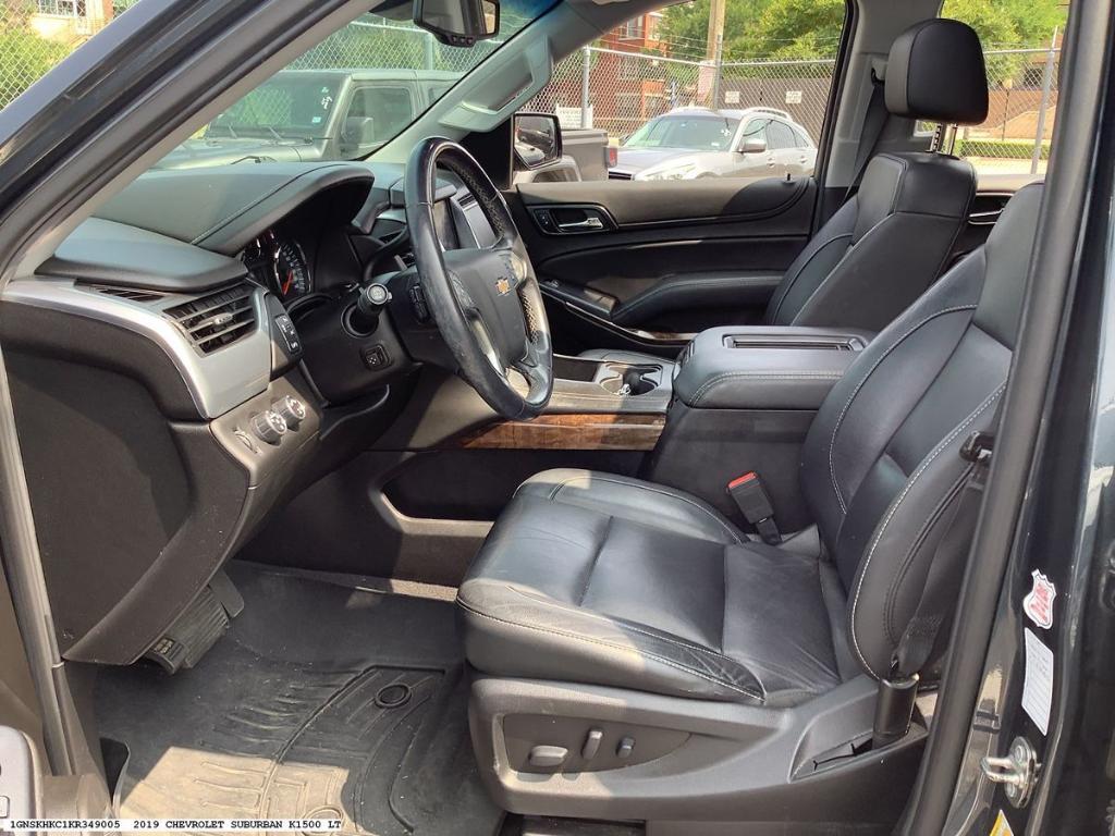 used 2019 Chevrolet Suburban car, priced at $27,736