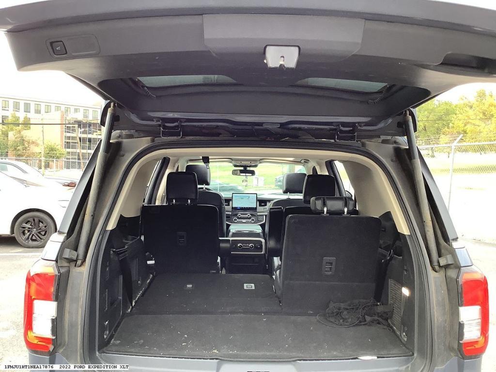 used 2022 Ford Expedition car, priced at $35,552