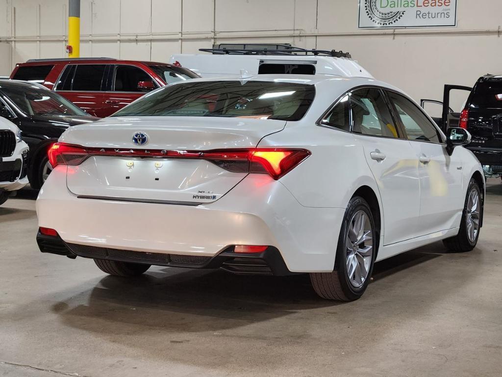 used 2021 Toyota Avalon Hybrid car, priced at $27,779