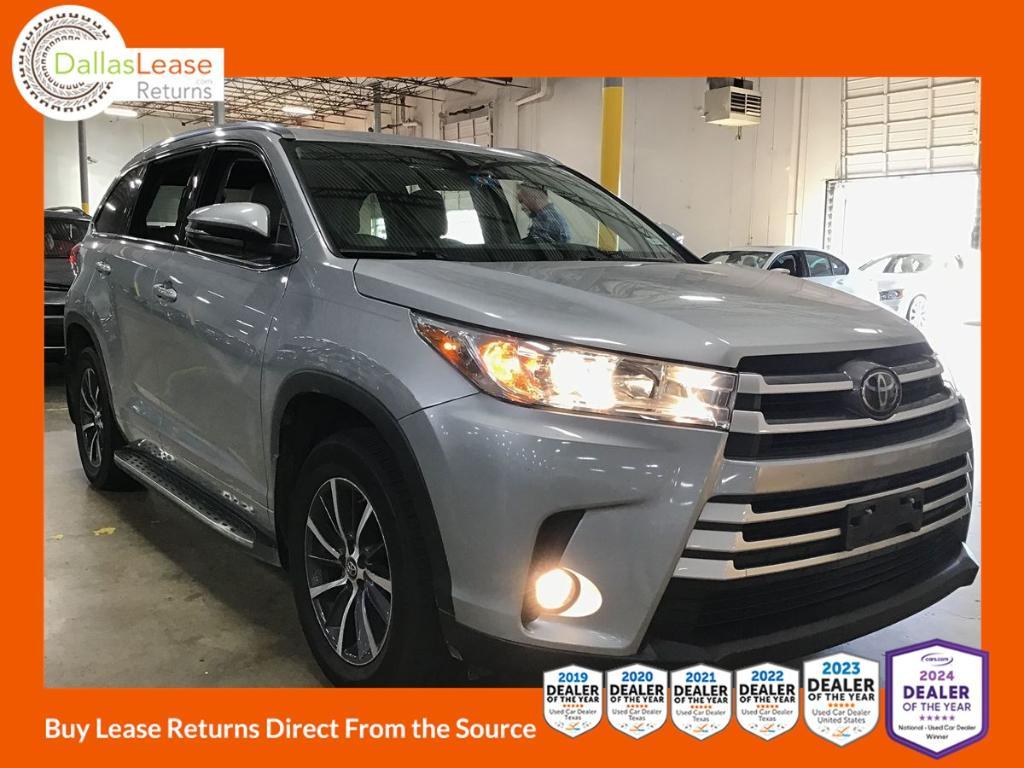 used 2017 Toyota Highlander car, priced at $25,998