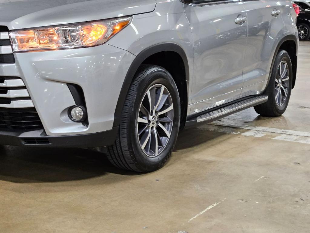 used 2017 Toyota Highlander car, priced at $24,998