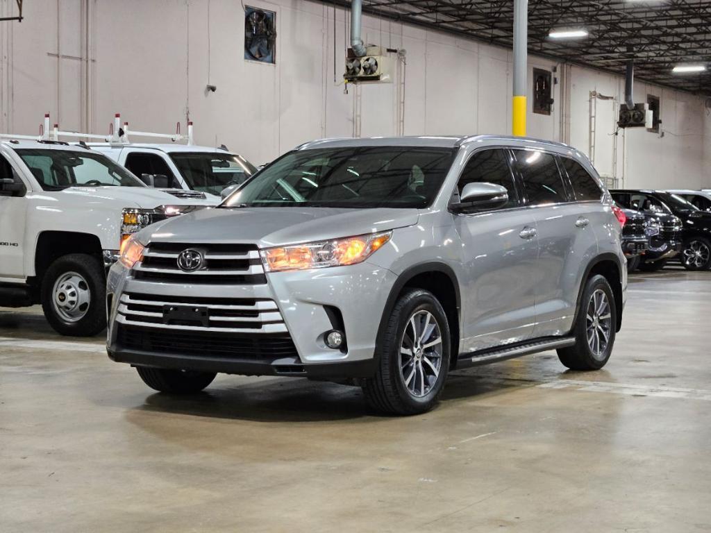 used 2017 Toyota Highlander car, priced at $24,998