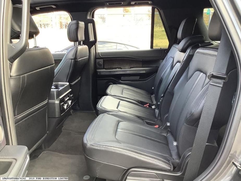 used 2019 Ford Expedition car, priced at $35,407