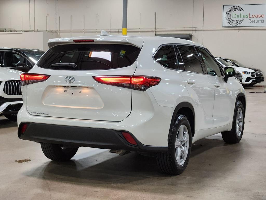 used 2020 Toyota Highlander car, priced at $27,871