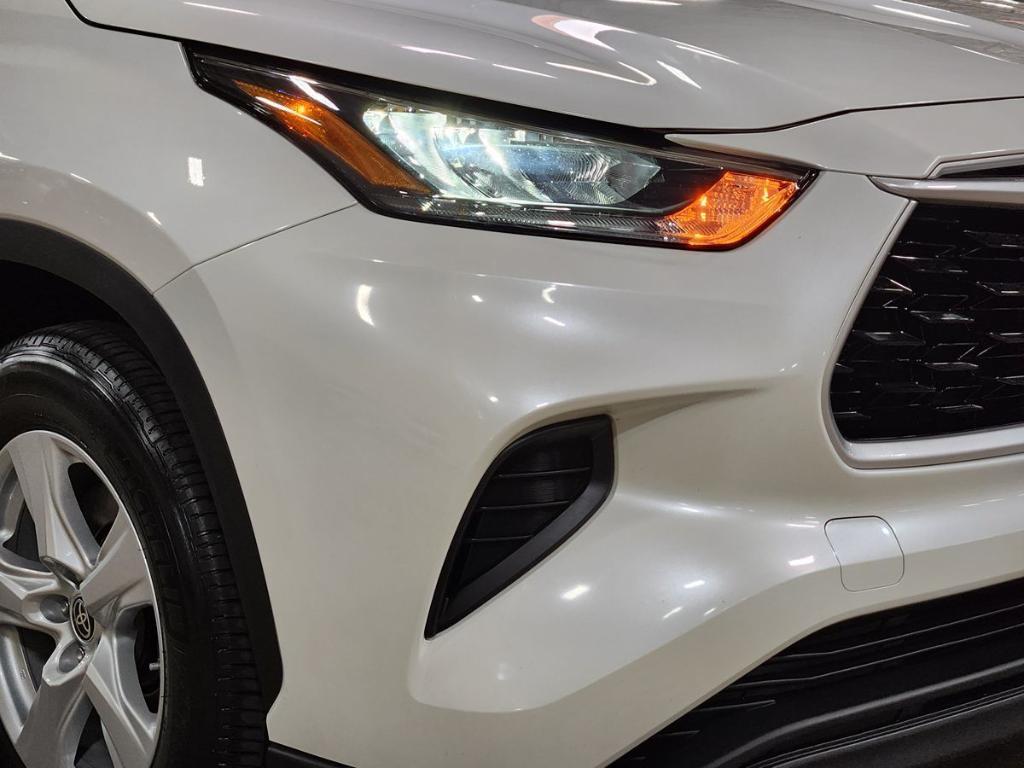 used 2020 Toyota Highlander car, priced at $27,871