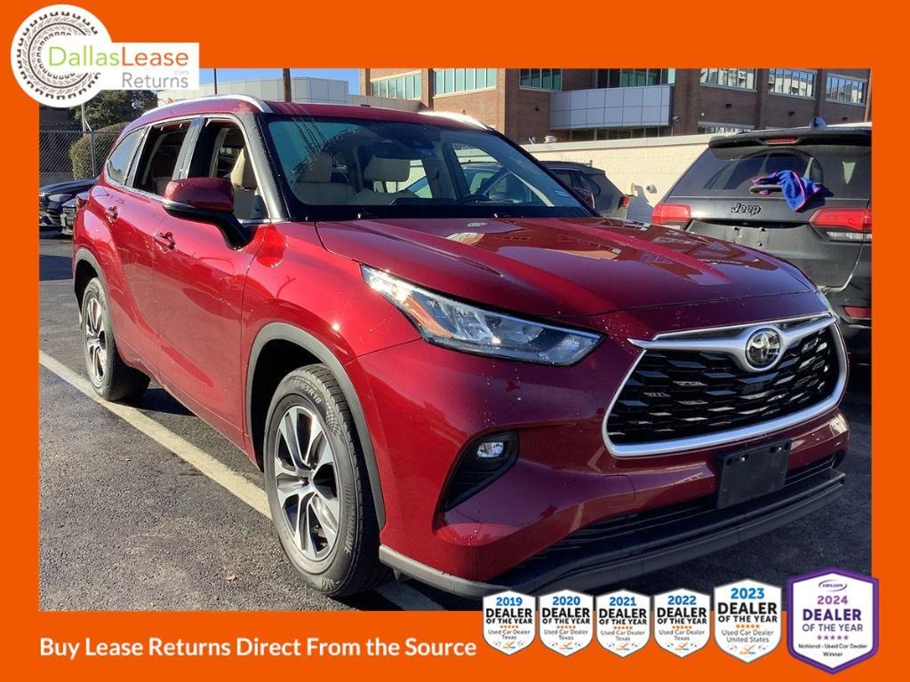 used 2020 Toyota Highlander car, priced at $32,457