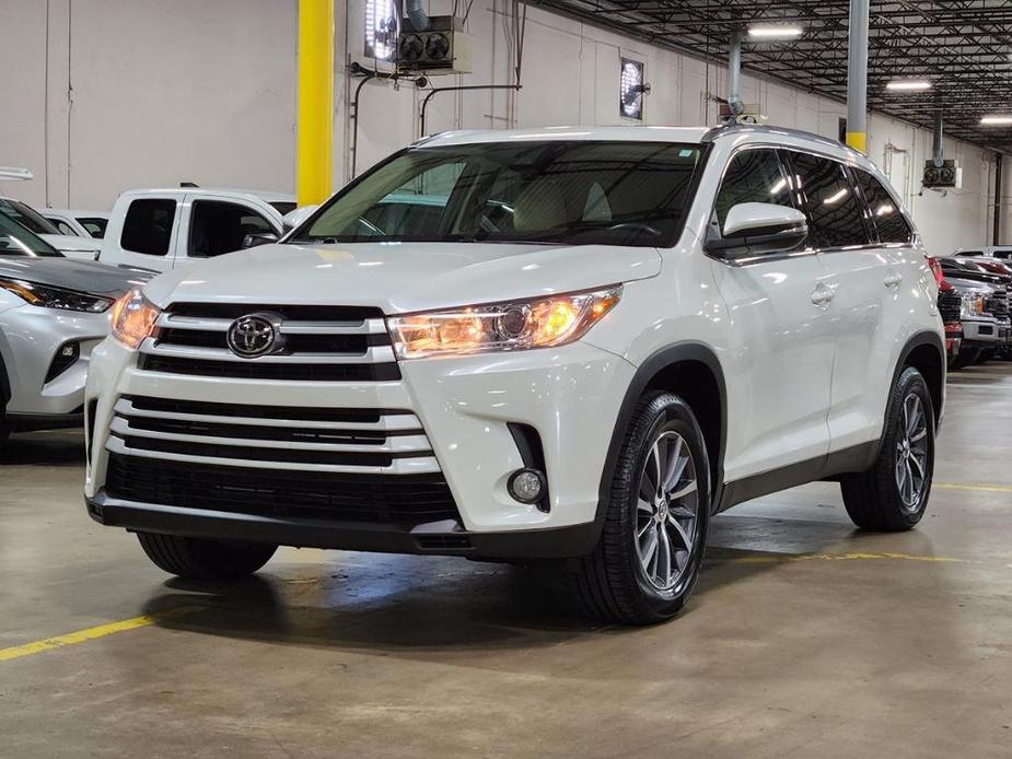 used 2019 Toyota Highlander car, priced at $27,941