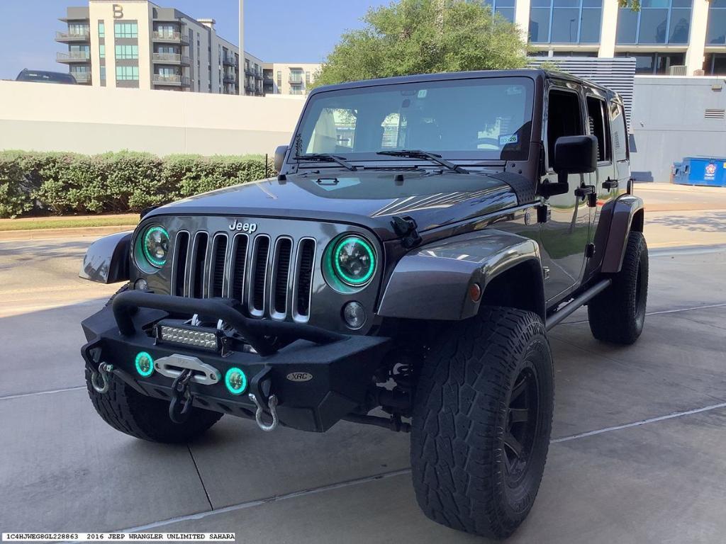 used 2016 Jeep Wrangler Unlimited car, priced at $22,993