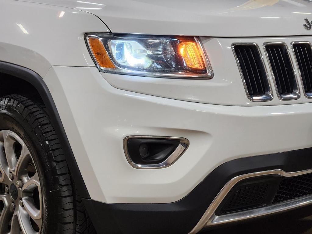 used 2016 Jeep Grand Cherokee car, priced at $13,385